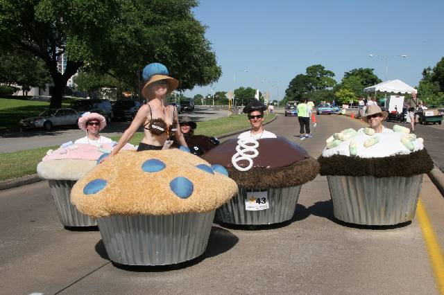 2006_ArtCar_3_Parade 015 